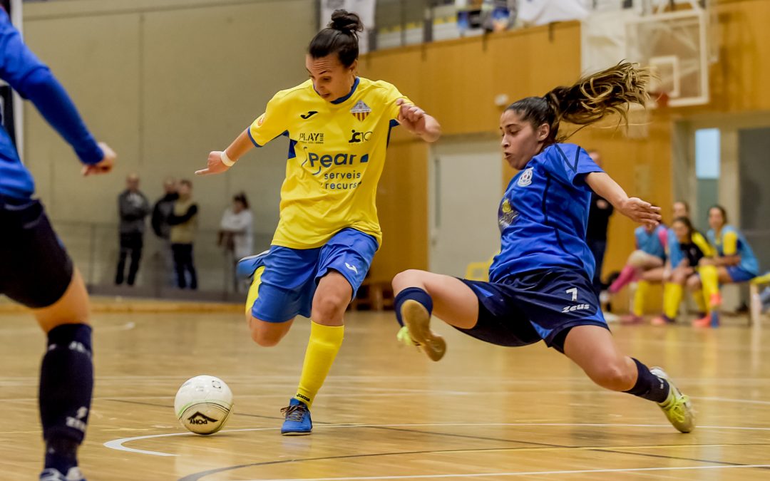 Segona Divisió Femenina (Grup 2). Jornada 23: AD CLUB TELDEPORTIVO – FS ASSESSORIA PEAR CASTELLDEFELS: 4-0. Enganyosa diferència en un partit equilibrat